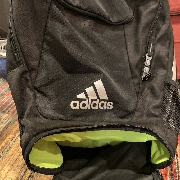 Large Adidas black backpack. Has two outside water bottle pockets. 3 big pockets - Picture 10 of 10
